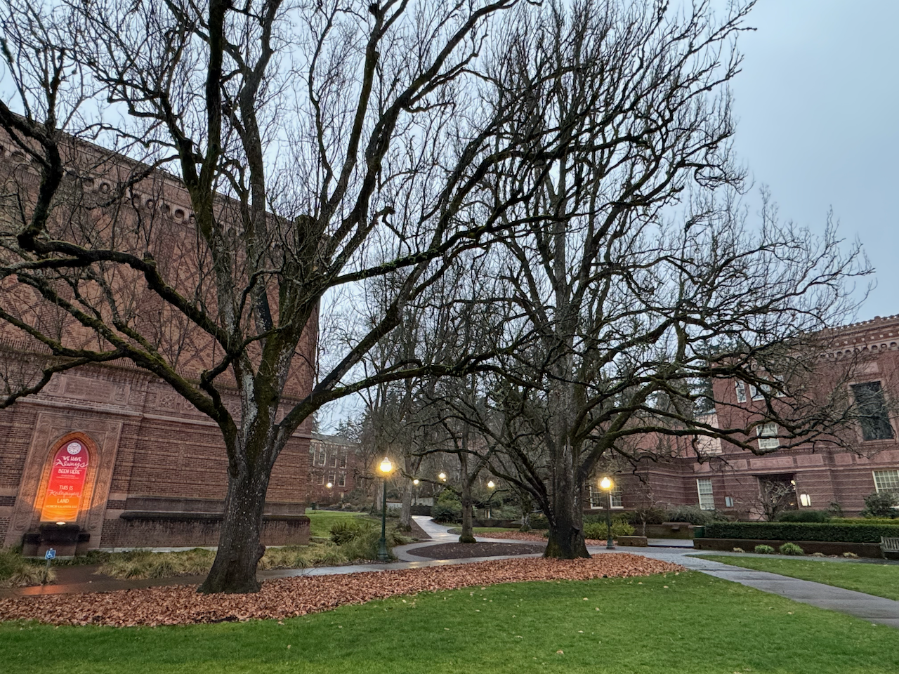 Photograph of the University of Oregon campus